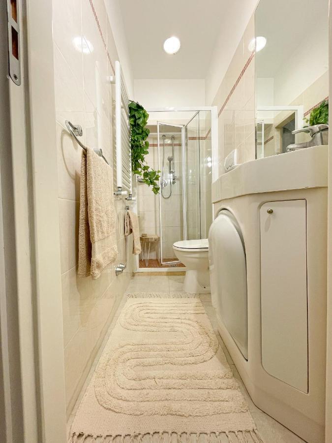 Americana Beach House Rimini Bagian luar foto